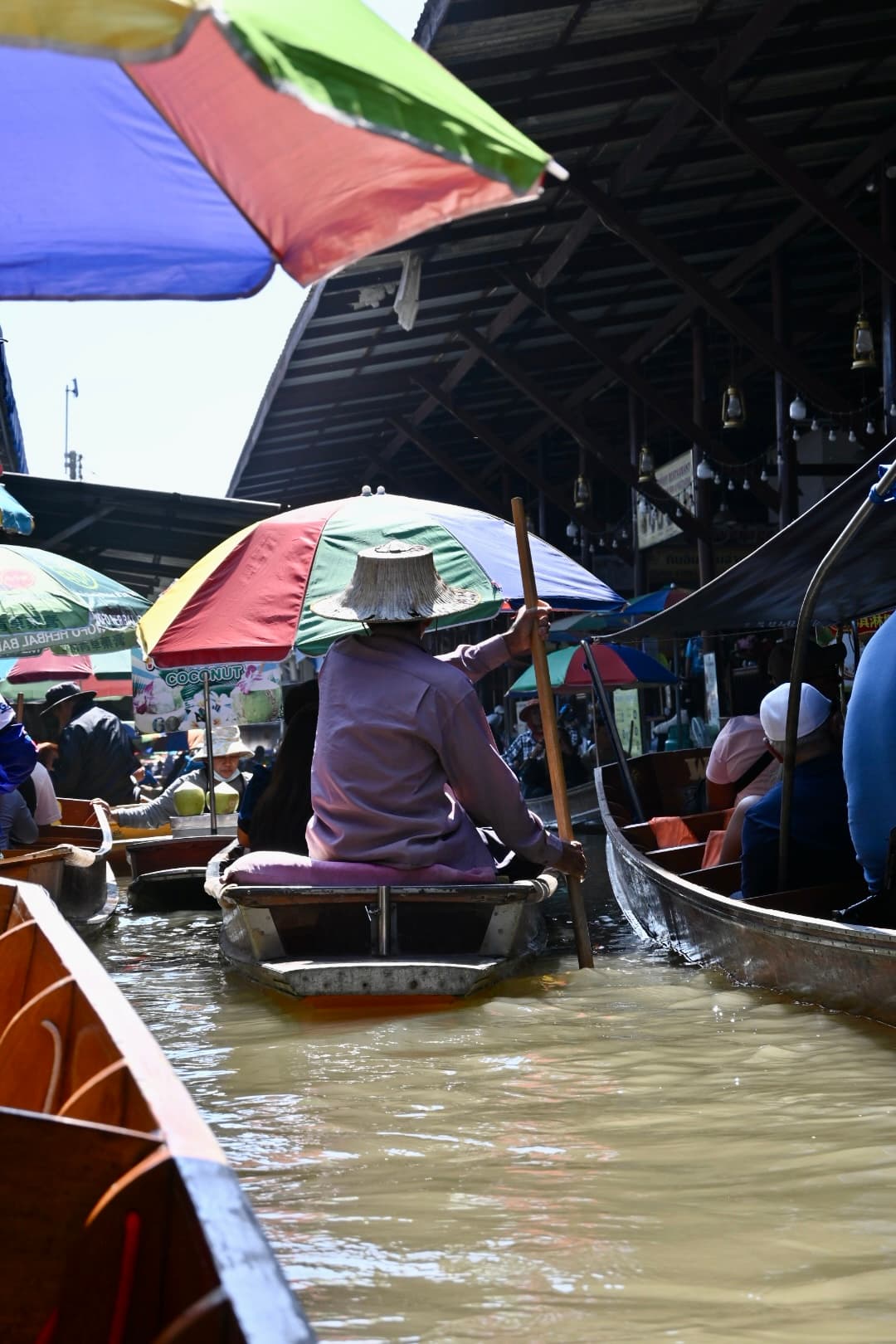 Floating market